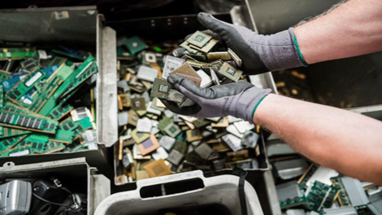 Some Ways Recycling E-Waste Can Benefit the Business.