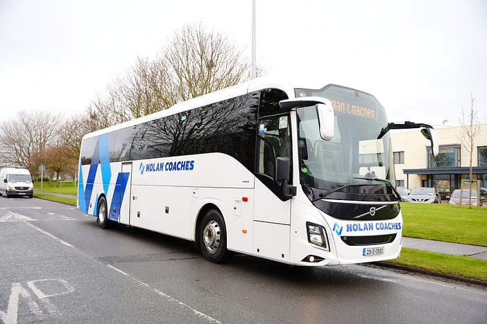 How to Explore Ireland with a Private Bus from Dublin